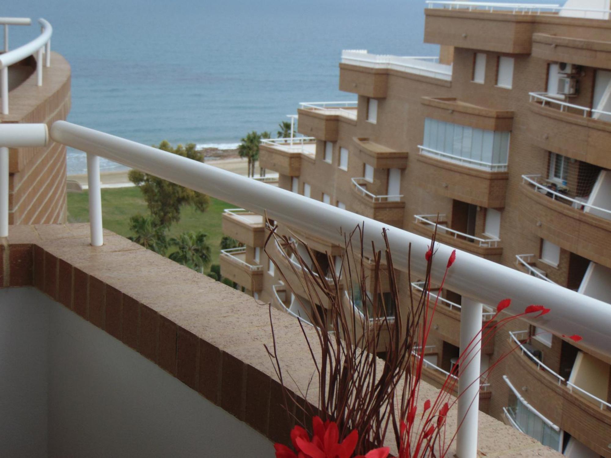 Apartamentos Varios Con 2 Dorm En Marina Dor , La Playa De Amplaries 47 , Vista Lateral Al Mar Oropesa del Mar Pokoj fotografie